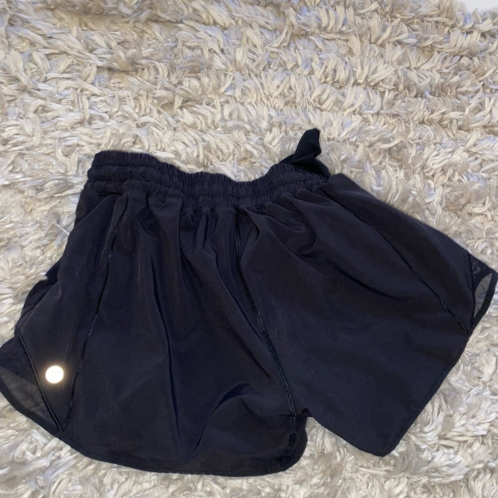 COPY - LULULEMON HOTTY HOT SHORTS